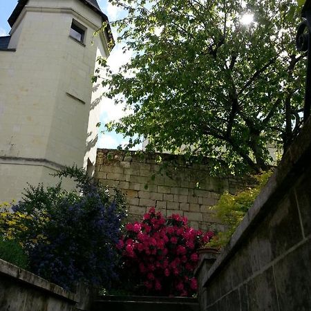 モンソロー Le Prieure Bed & Breakfast エクステリア 写真